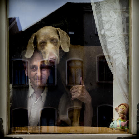 Foto: Man met hond - Ronald van Wagtendonk